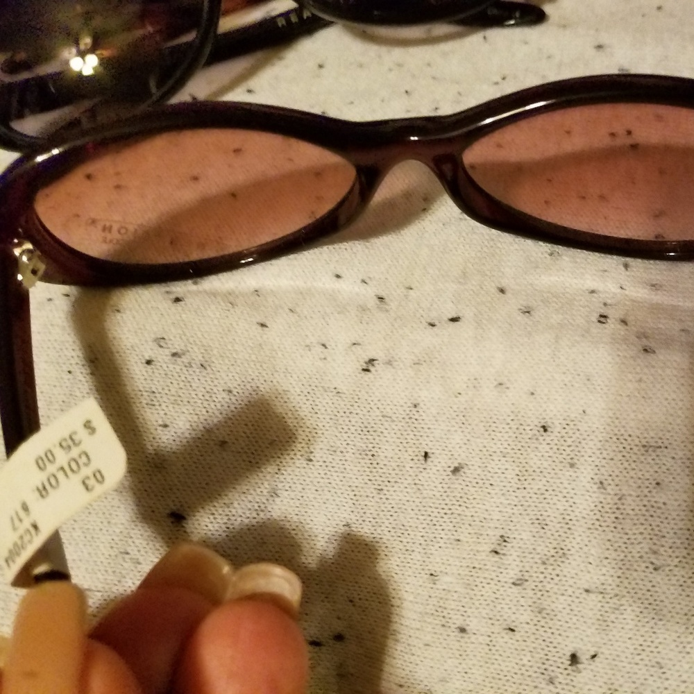 Reaction Kenneth Cole Sunglasses - Picture 6 of 7